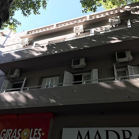 Hotel Imperial メンドーサ エクステリア 写真
